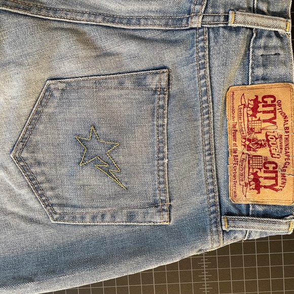 A Bathing Ape BAPE Women’s Star Logo Embroidered Straight Leg Jeans! - Picture 3 of 8